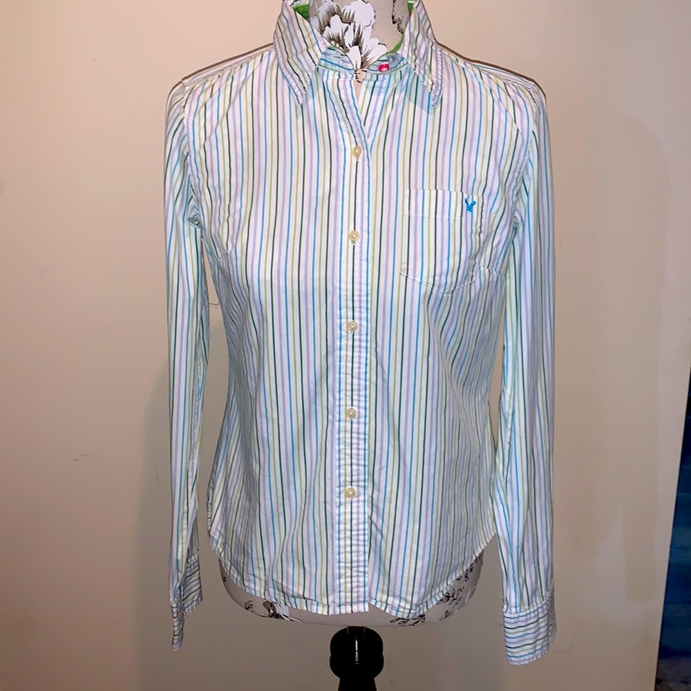 American Eagle button up